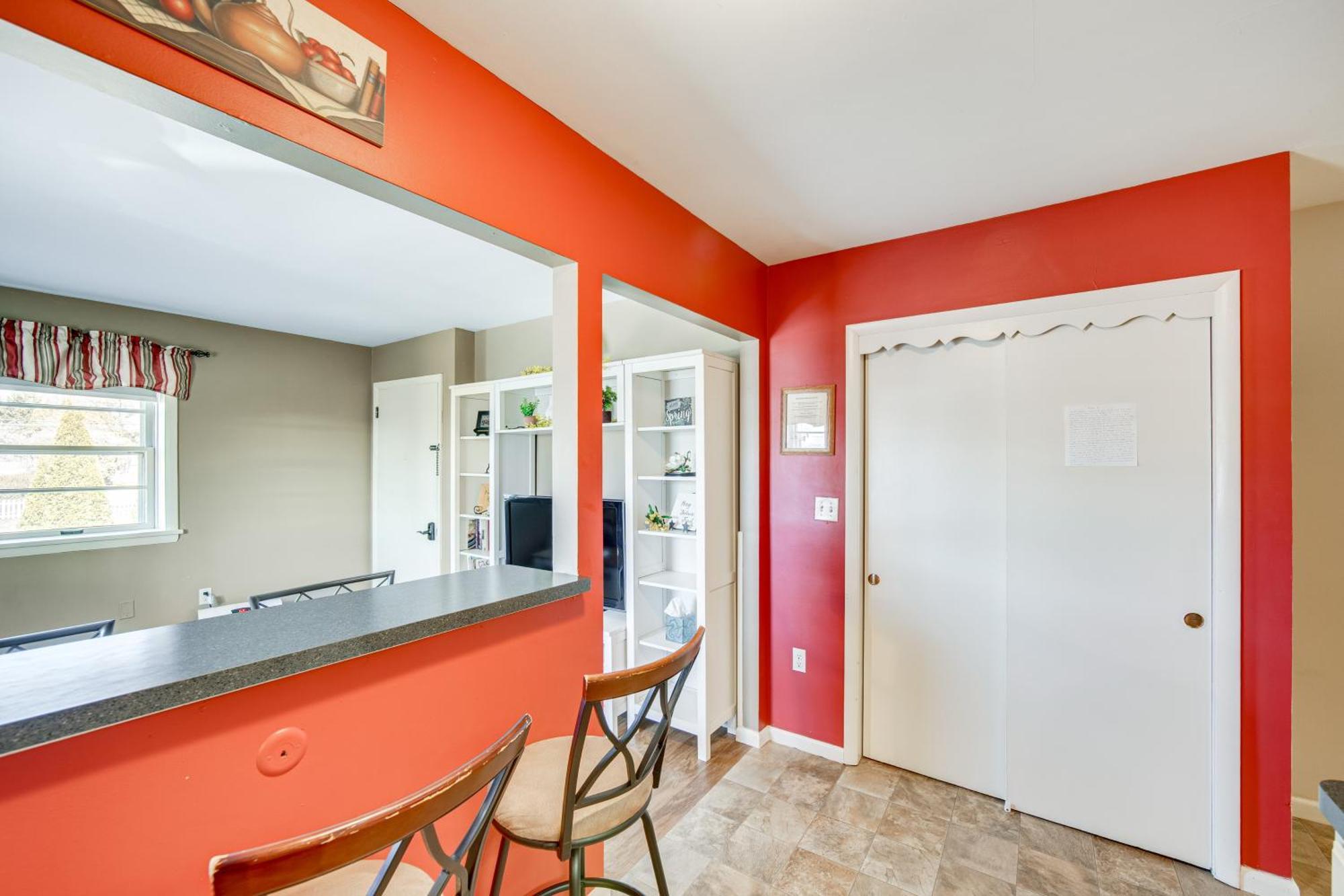 Dutch Country Schoolhouse Haven With Grill! Apartment Gap Bagian luar foto